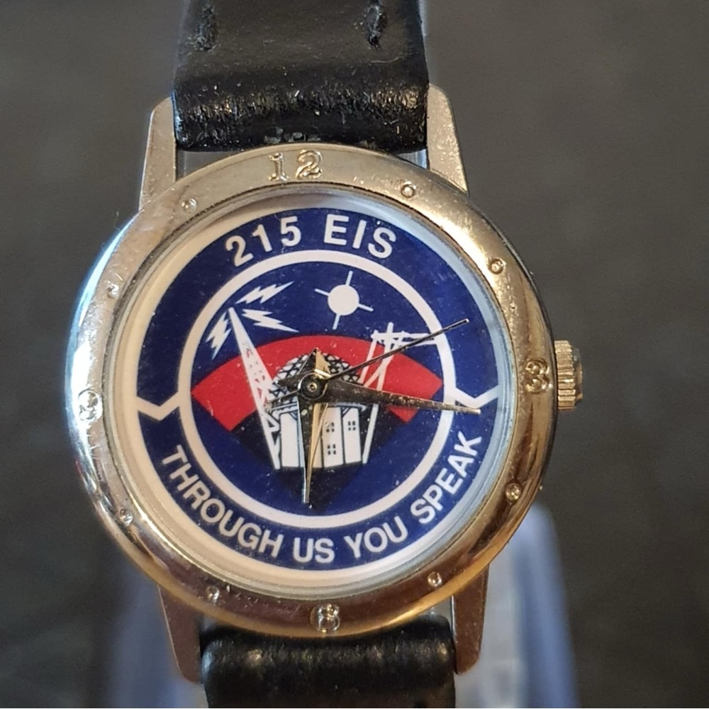 🦋10/$20🦋215th Engineering Installation Squadron Silver Leather Women's Watch